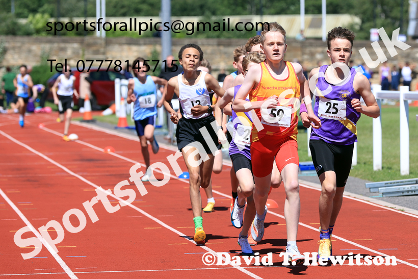 Middle Distance, 2026 Northern Schools Inter Counties, Wentworth, Hexham. Photo: David T. Hewitson/Sports for All Pics
